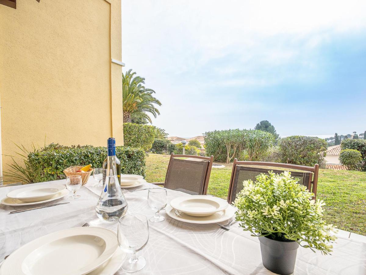 Apartment Village Cap Esterel - Le Village-68 By Interhome Saint-Raphaël Dış mekan fotoğraf