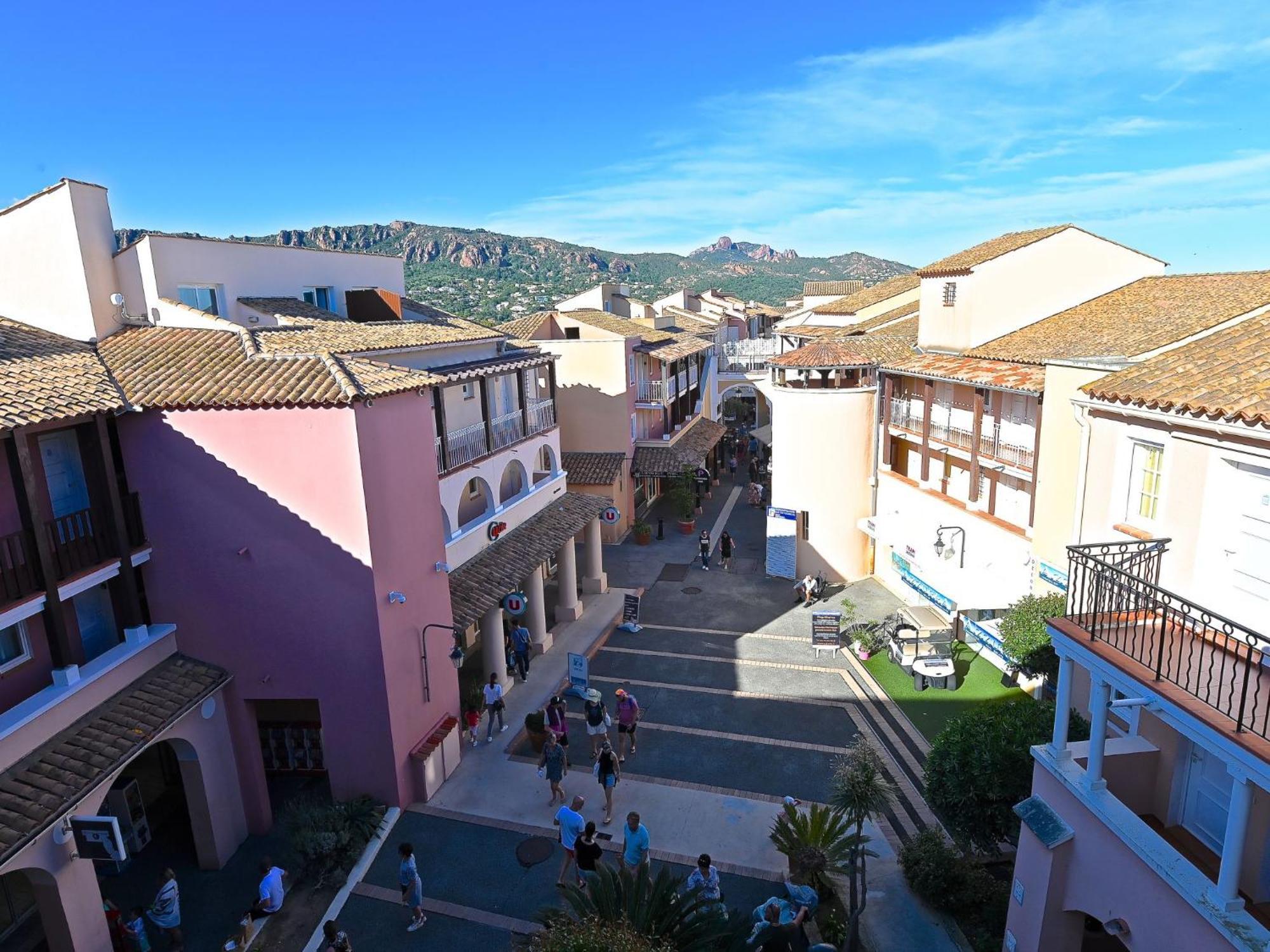 Apartment Village Cap Esterel - Le Village-68 By Interhome Saint-Raphaël Dış mekan fotoğraf